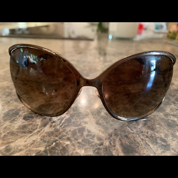 Gucci sunglasses - Picture 3 of 5